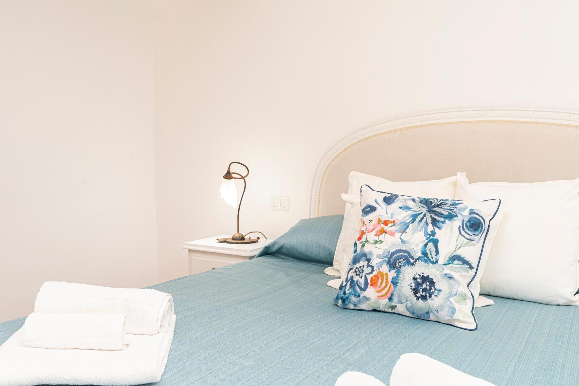 Napulitandream Duomo Apartment Naples